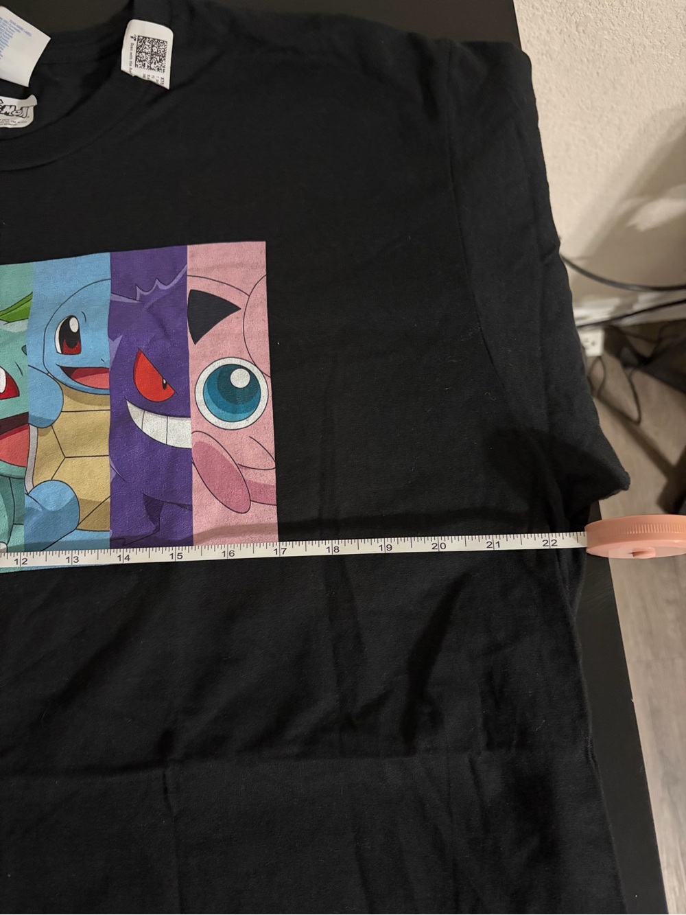 Men’s Pokémon Tshirt - Picture 3 of 4
